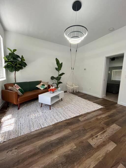 Willa Luxury 2Br Within Walking Distance To Nightlife!! Covington Zewnętrze zdjęcie